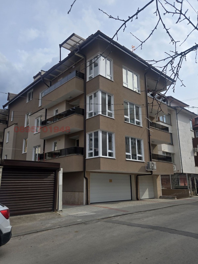 Продава 2-СТАЕН в град Враца, Център - 70 кв.м / 155 000 € » 303 153.65 лв.