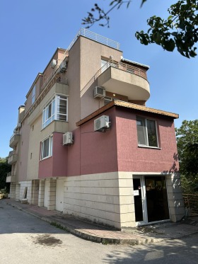 Oficina Briz, Varna