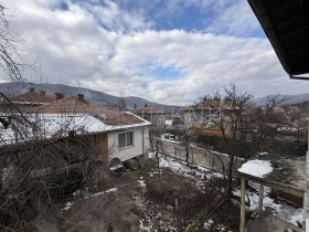 Hus Zemen, region Pernik 5