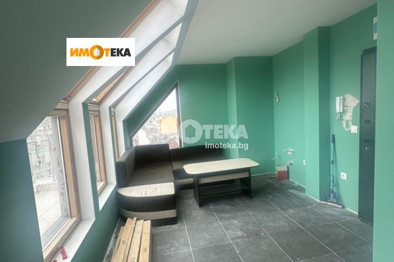 Продава 1-СТАЕН, гр. Варна, Погреби, снимка 1 - Aпартаменти - 48123940