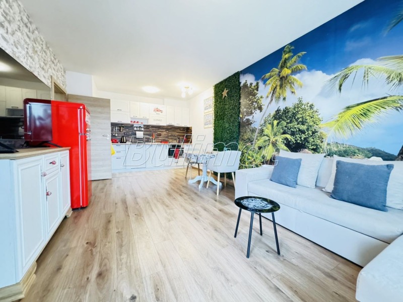 Продава  2-стаен град Варна , к.к. Св.Св. Константин и Елена , 71 кв.м | 16704577