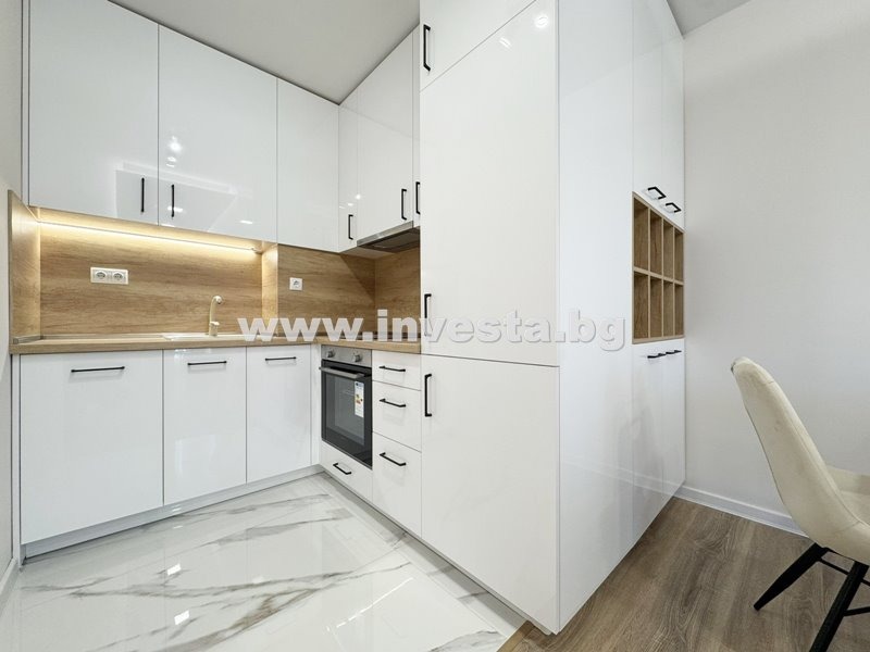 Продава 2-СТАЕН, гр. Пловдив, Остромила, снимка 3 - Апартаменти - 52720876