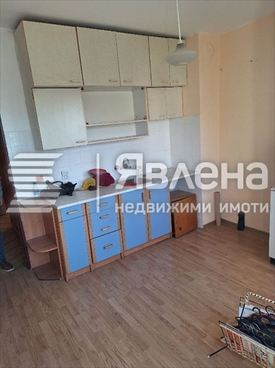 Продава  3-стаен град Благоевград , Еленово 2 , 84 кв.м | 29492096 - изображение [8]