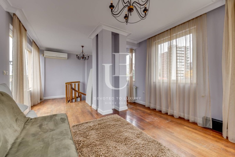 Na prodej  3+ ložnice Sofia , Lozenec , 300 m2 | 28392315 - obraz [8]