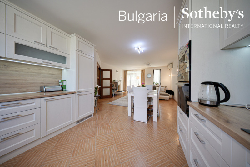 Na prodej  Dům Sofia , m-t Kambanite , 300 m2 | 69037972 - obraz [6]