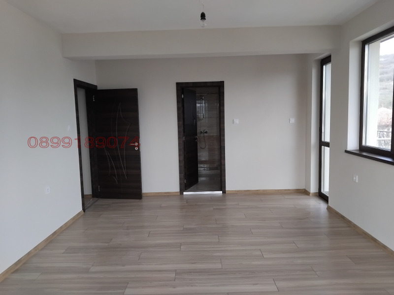 Продава КЪЩА, с. Генерал Кантарджиево, област Варна, снимка 2 - Къщи - 52781943