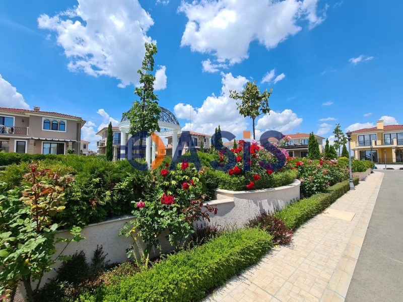 Продава КЪЩА, гр. Поморие, област Бургас, снимка 6 - Къщи - 53467079