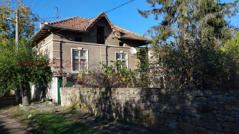 Продава КЪЩА, с. Красно градище, област Велико Търново, снимка 8 - Къщи - 53560447