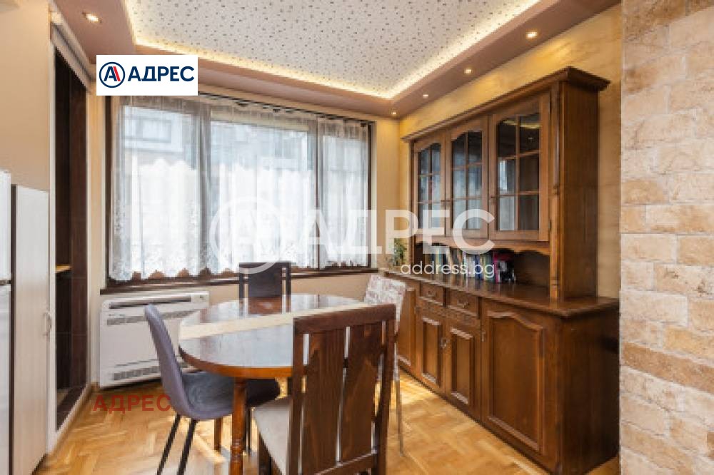 Продава МНОГОСТАЕН, гр. Варна, Окръжна болница-Генерали, снимка 2 - Апартаменти - 54678218