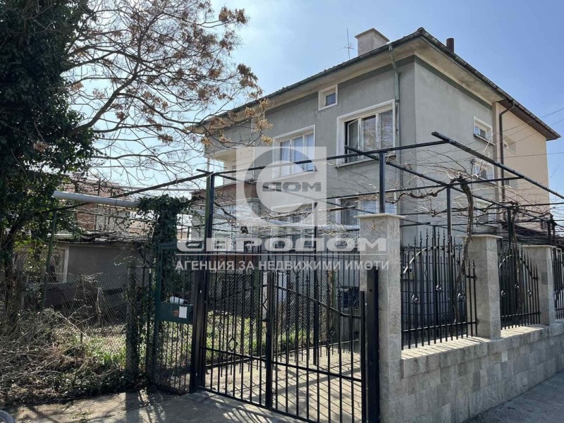 Продава КЪЩА в град Стара Загора, Кольо Ганчев - 180 кв.м / 155 000 € » 303 153.65 лв., ЕВРОДОМ