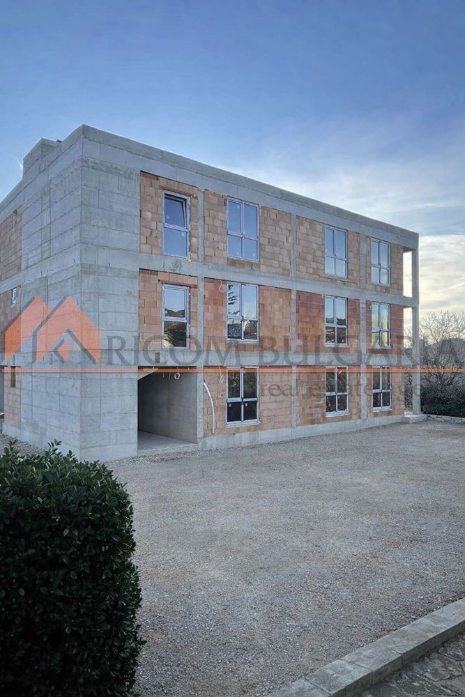 Продава 3-СТАЕН, гр. Варна, Виница