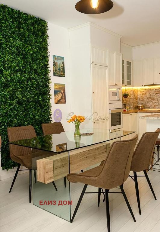 Продава 3-СТАЕН, гр. Варна, Фестивален комплекс, снимка 3 - Апартаменти - 52329044