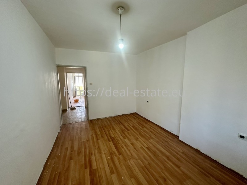 For Sale  3 bedroom Blagoevgrad , Idealen tsentar , 122 sq.m | 80387492 - image [6]