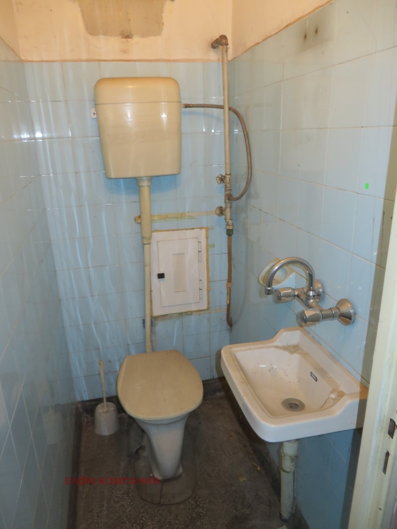De vânzare  3 dormitoare Sofia , Sveta Troița , 116 mp | 69121359 - imagine [9]