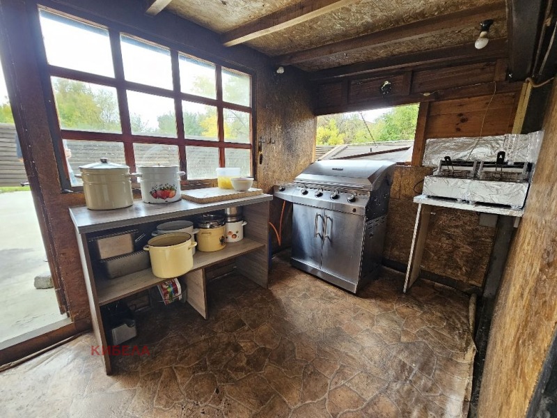 Продава КЪЩА, с. Дивотино, област Перник, снимка 16 - Къщи - 52621022