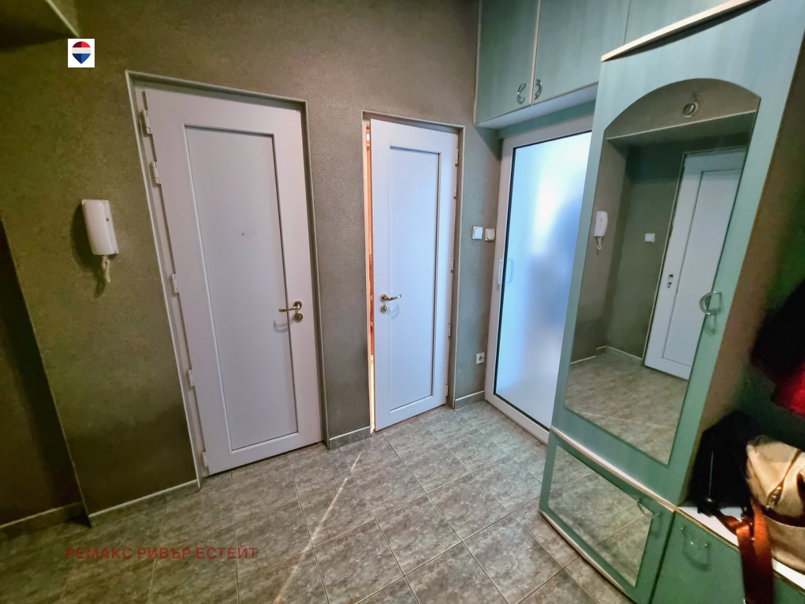 Продава 3-СТАЕН, гр. Русе, Център, снимка 7 - Апартаменти - 54420745