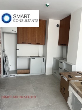 2-стаен град София, Кръстова вада 6