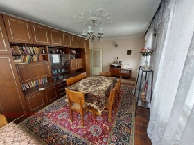 Продажба на имоти в Прослав, град Пловдив — страница 9 - изображение 12 