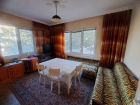 Продажба на етажи от къща в област Пловдив — страница 2 - изображение 6 