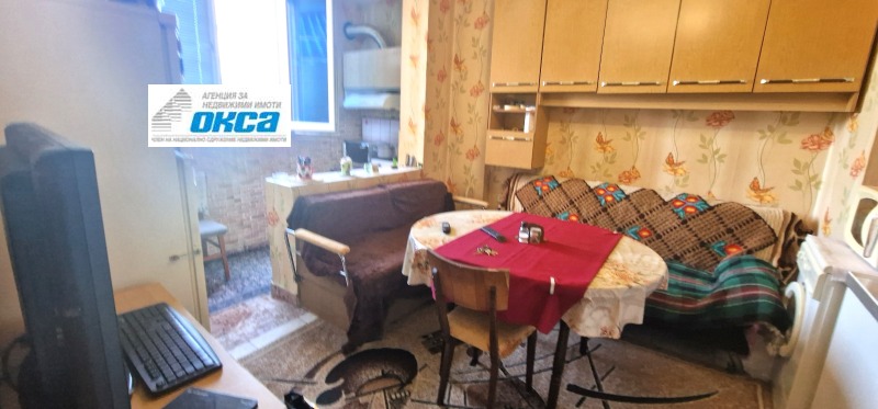 Продава  2-стаен град Плевен , 9-ти квартал , 78 кв.м | 12232981 - изображение [3]