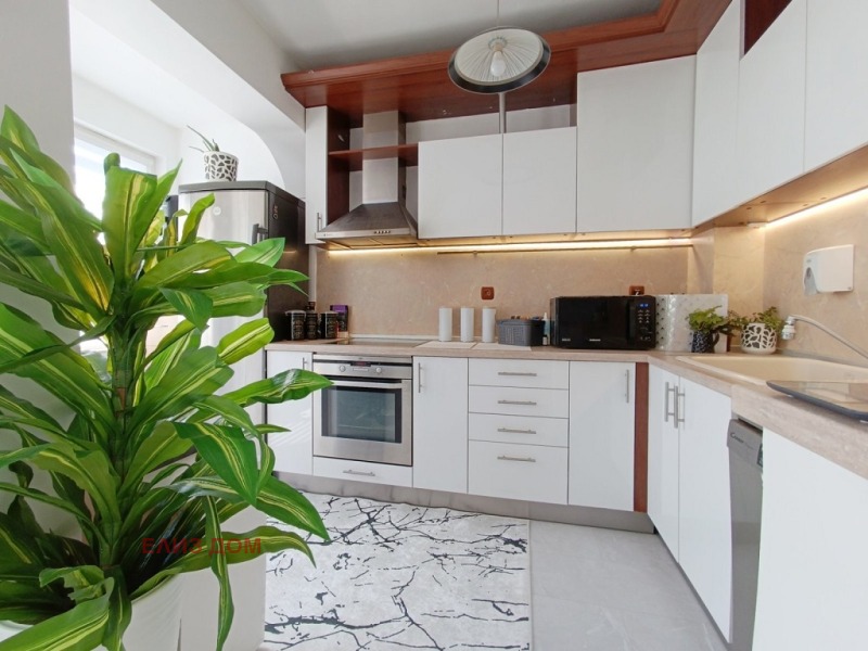 Till salu  2 sovrum Varna , Tjaika , 82 kvm | 31821584 - bild [5]