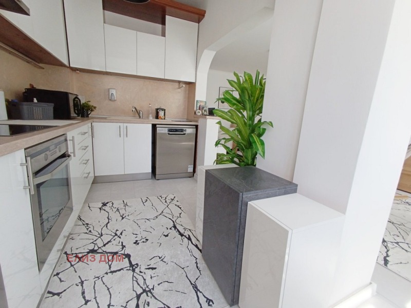 Till salu  2 sovrum Varna , Tjaika , 82 kvm | 31821584 - bild [6]