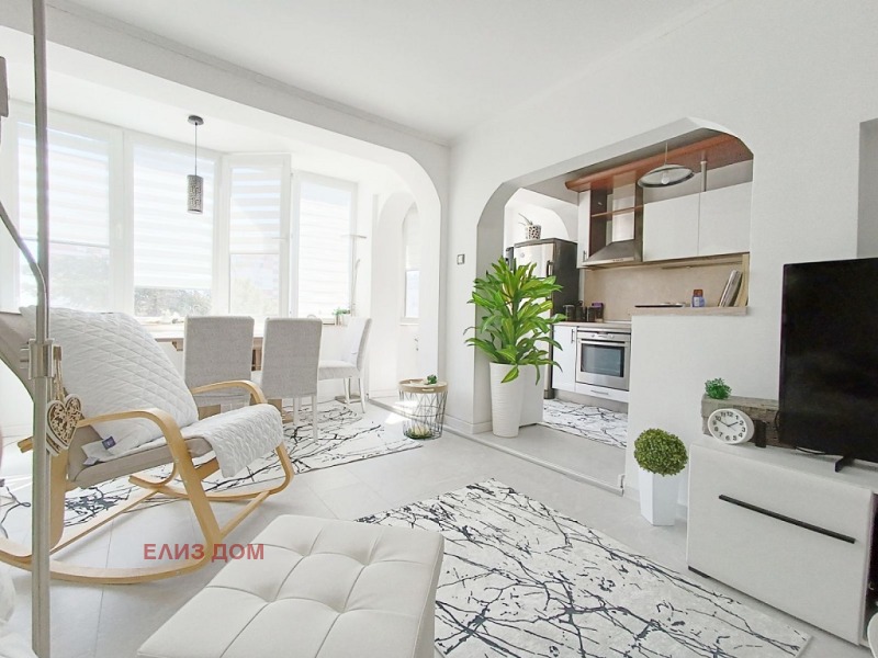 Till salu  2 sovrum Varna , Tjaika , 82 kvm | 31821584 - bild [4]