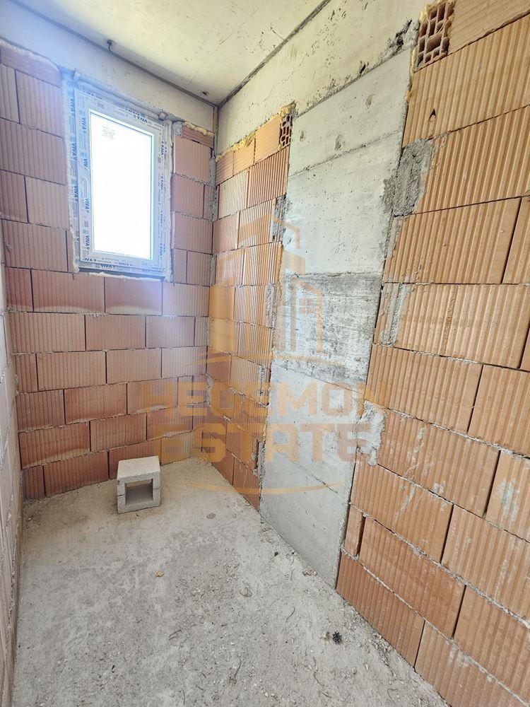 Продава 4-СТАЕН, гр. Варна, Кайсиева градина