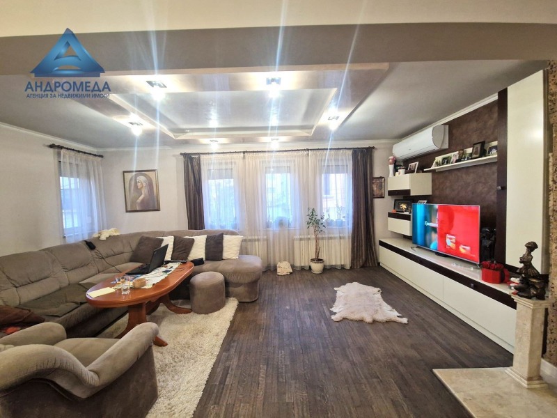 Satılık  İki Katlı Daire Pleven , 9-ti kvartal , 123 metrekare | 61900810 - görüntü [2]