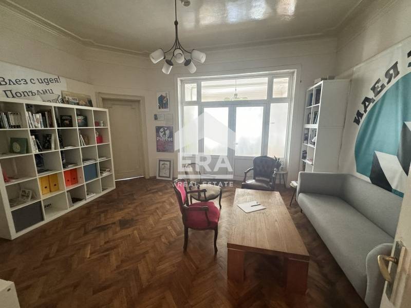 Продава  Етаж от къща град Варна , Гръцка махала , 200 кв.м | 62003864 - изображение [9]