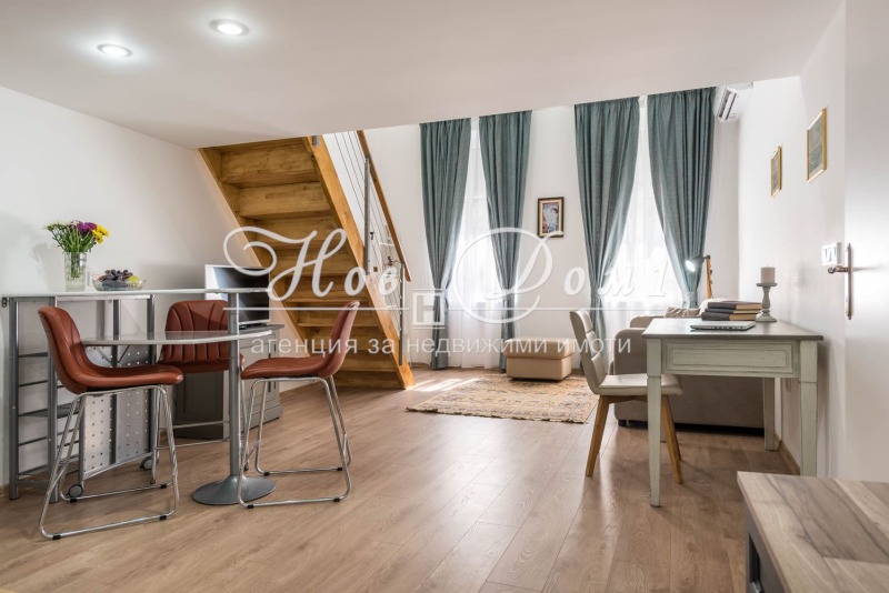 Продава  Етаж от къща, град Варна, Гръцка махала •  466 200 EUR • ID 42282407 — holmes.bg - [1] 