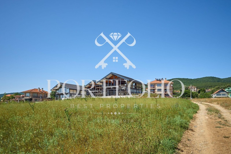 Продава КЪЩА, с. Кошарица, област Бургас, снимка 3 - Къщи - 53535265