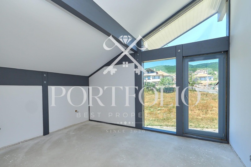 Продава КЪЩА, с. Кошарица, област Бургас, снимка 16 - Къщи - 53535265