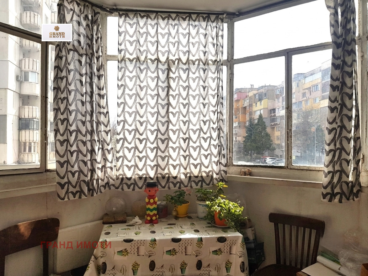 Продава 1-СТАЕН, гр. Русе, Дружба 3, снимка 3 - Апартаменти - 54870334