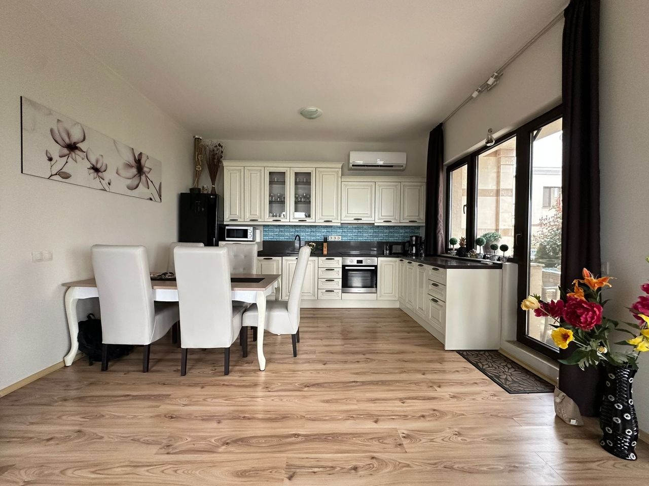 Продава КЪЩА, гр. Поморие, област Бургас, снимка 2 - Къщи - 54141071