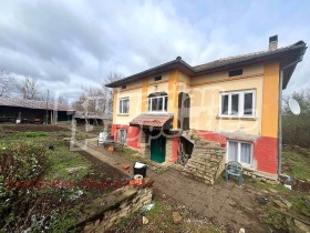 Casa Patrech, região Veliko Tarnovo 1