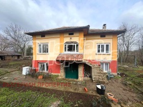 Casa Patresh, regione Veliko Tarnovo 6