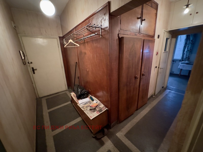 Продава 2-СТАЕН, гр. София, Център, снимка 7 - Апартаменти - 52386846