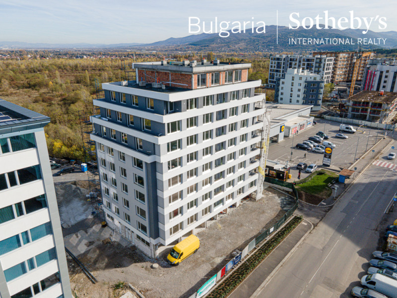 À vendre  3 chambres Sofia , Mladost 4 , 146 m² | 63354430