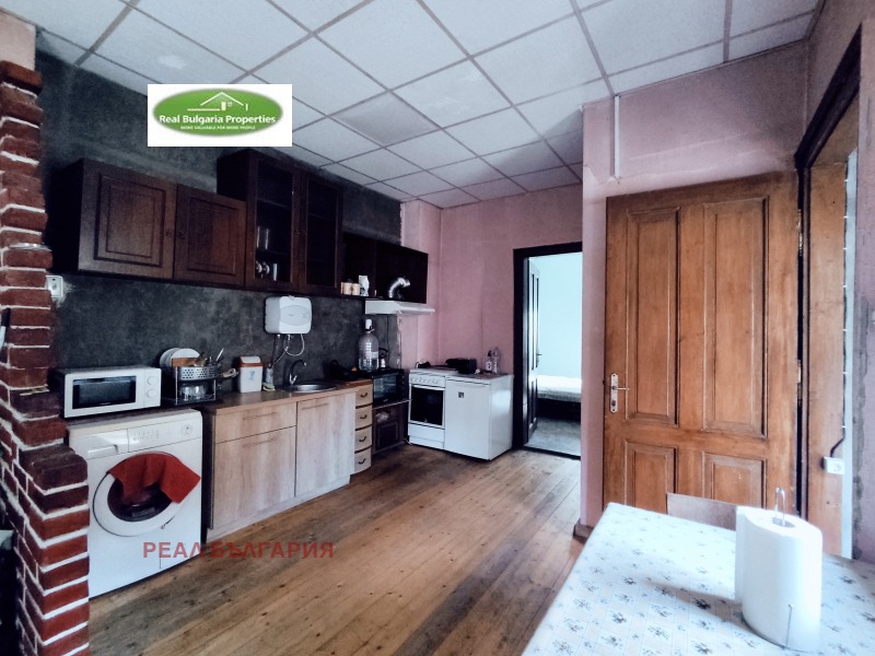 Till salu  Hus Ruse , Sjirok centar , 180 kvm | 25233298 - bild [4]