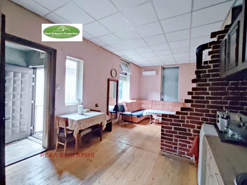 Till salu  Hus Ruse , Sjirok centar , 180 kvm | 25233298 - bild [10]