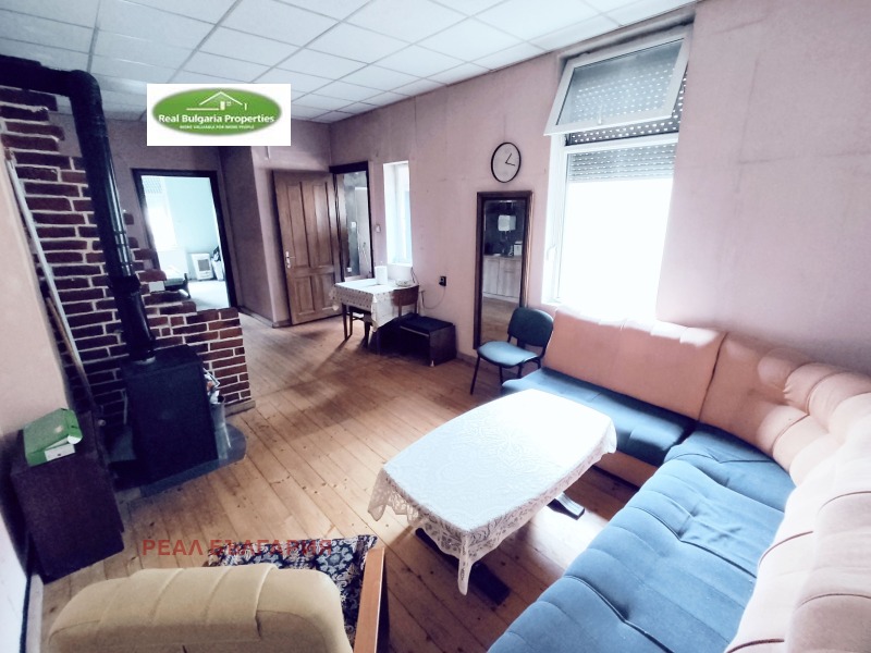 Till salu  Hus Ruse , Sjirok centar , 180 kvm | 25233298 - bild [11]