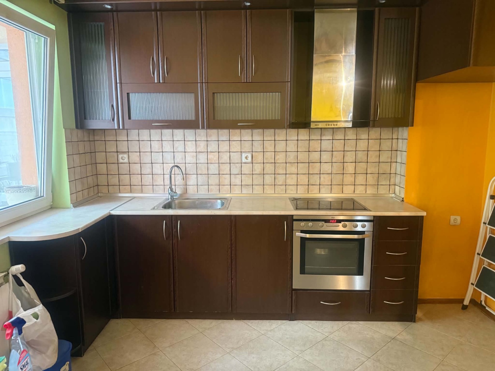 Продава 2-СТАЕН, гр. Плевен, Идеален център, снимка 2 - Апартаменти - 56361883