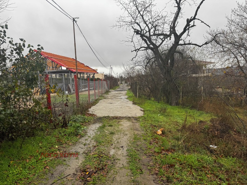 Продава ПАРЦЕЛ в град Варна, с. Звездица - 1610 кв.м / 88 600 € » 173 286.54 лв., ЛОГО ХОУМ
