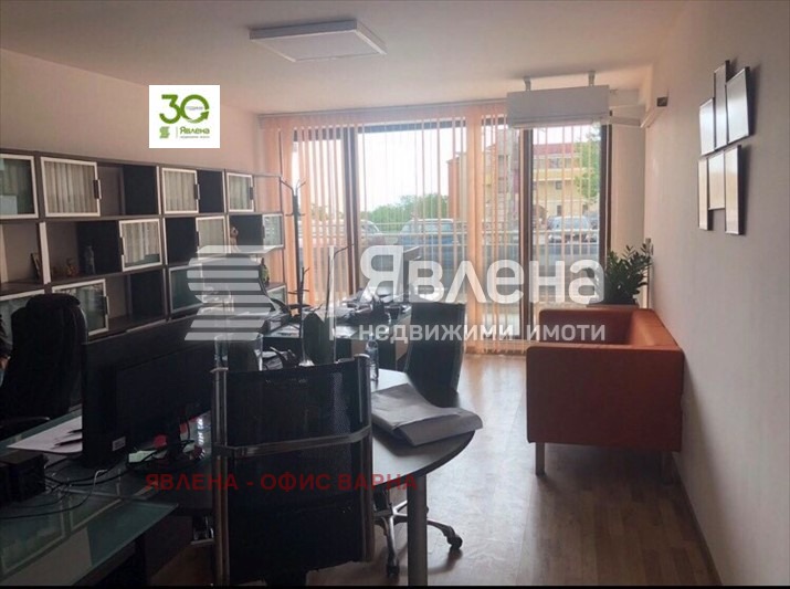 Продава 2-СТАЕН, гр. Варна, Бриз, снимка 1 - Aпартаменти - 49365585