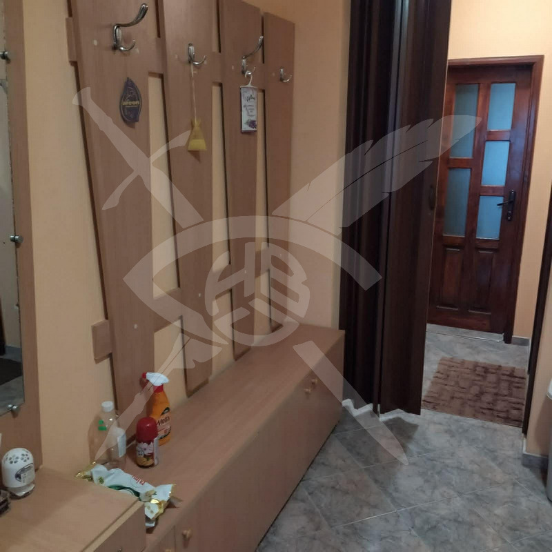 Продава ЕТАЖ ОТ КЪЩА, гр. Варна, Галата, снимка 5 - Етаж от къща - 54484286