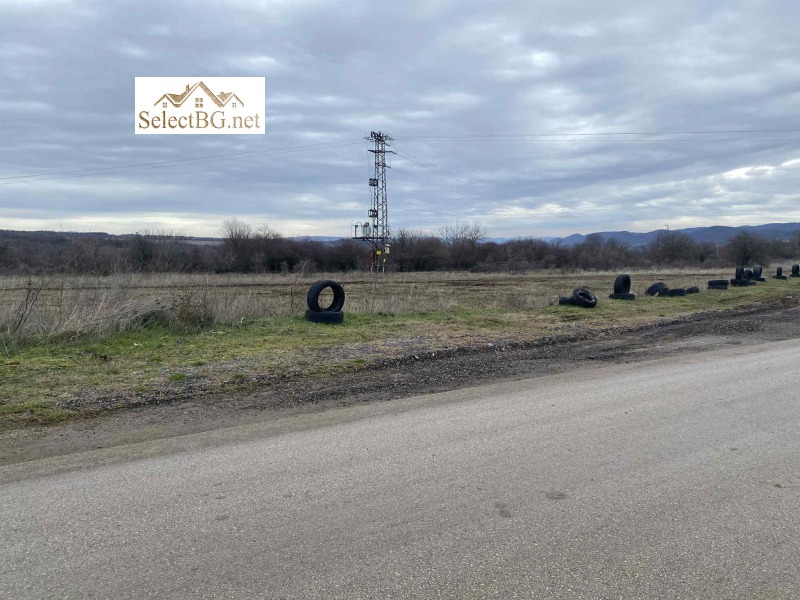 Продава ПАРЦЕЛ, с. Ветринци, област Велико Търново