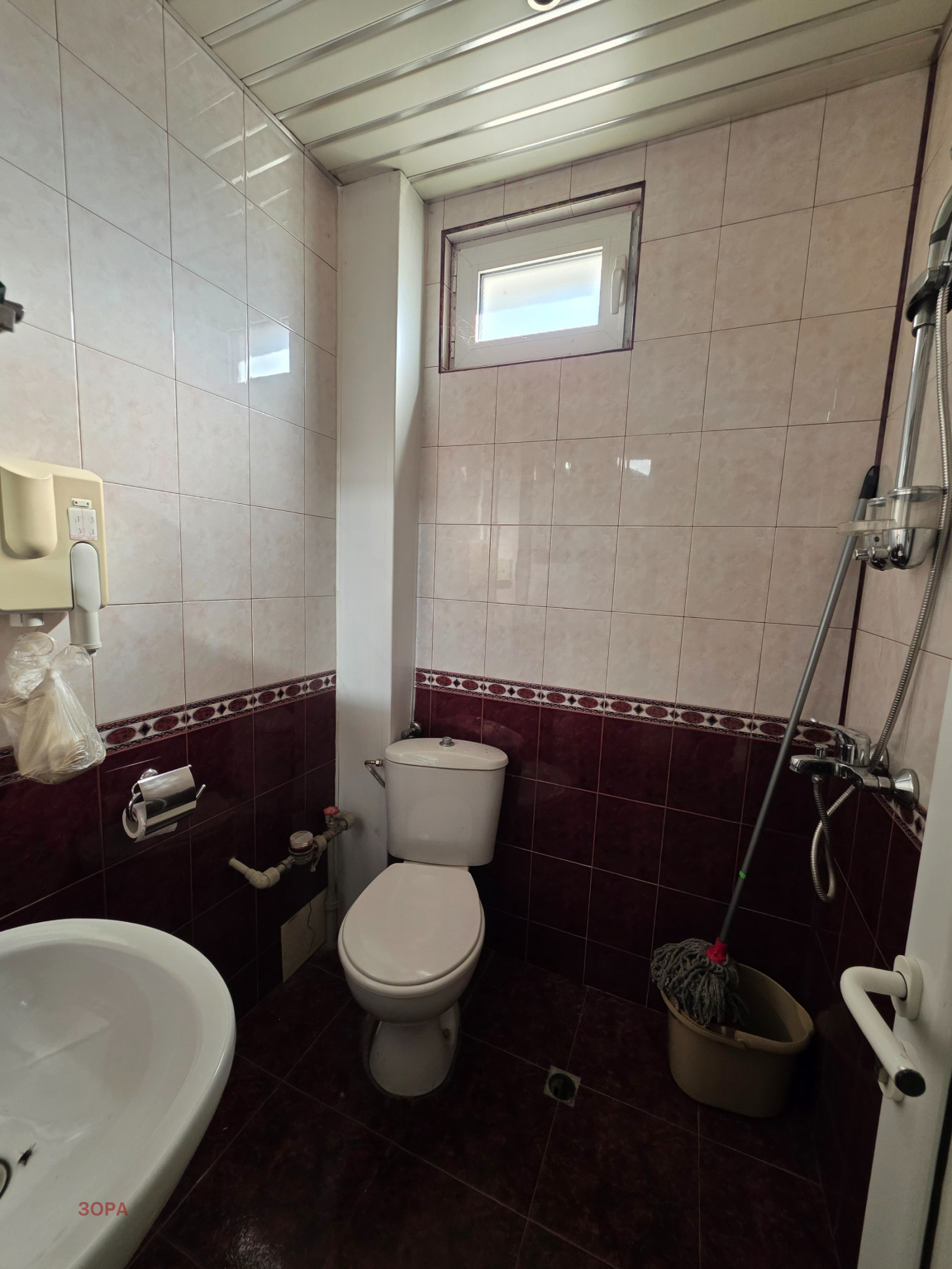 Продава се офис във Враца – снимка 9