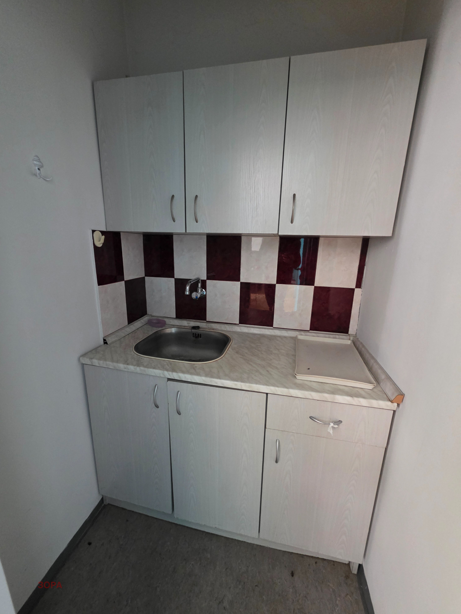 Продава се офис във Враца – снимка 10