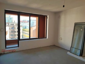 3 camere da letto Buzludga, Veliko Tarnovo 7